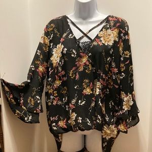 Floral top lined front Sz M